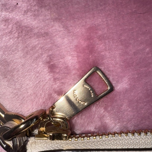 Coach Cream Crossbody Bag with Mickey Mouse Patch - Picture 6 of 16